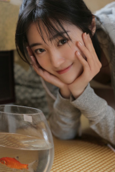 我半夜吮亲妺妺的胸好爽